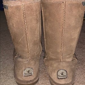 BearPaw fizzy warm boots!!